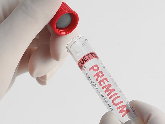 Por primera vez, Greiner Bio-One produce y vende más de mil millones de tubos VACUETTE® en el año.